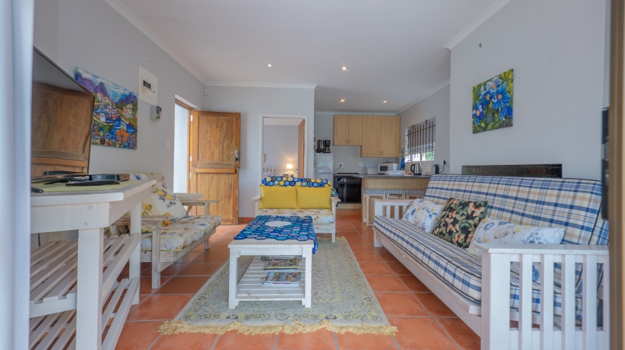 5 Bedroom Property for Sale in Struisbaai Western Cape